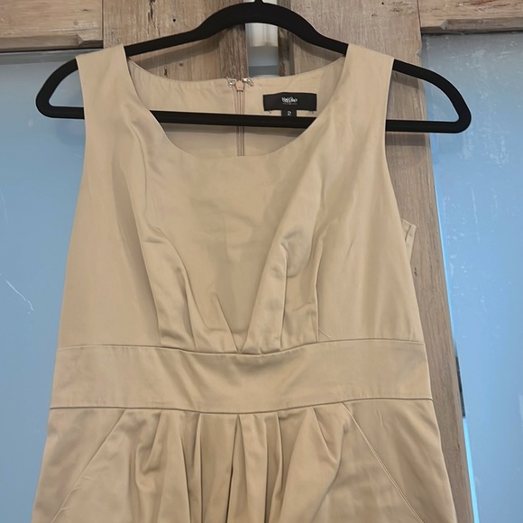 Women’s Mossimo khaki dress size 2 - Picture 2 of 2